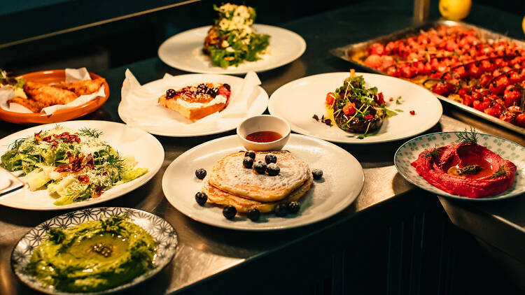 Best brunch salad bowl places around Frankfurt